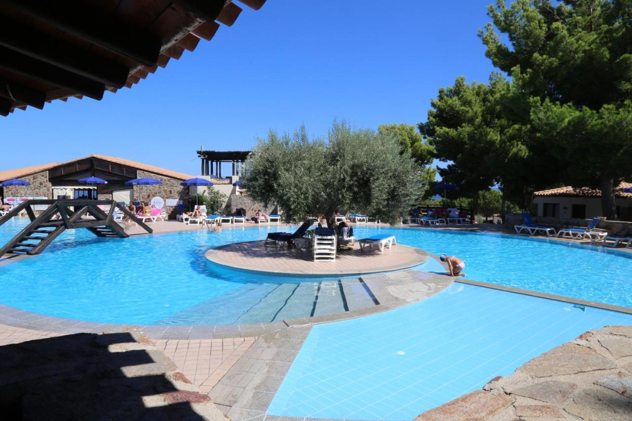 Club Esse Cala Gonone Hotel Luaran gambar